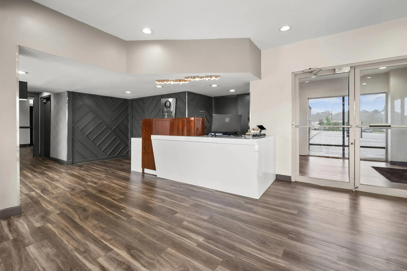 Quality Inn Auburn Campus Area I-85