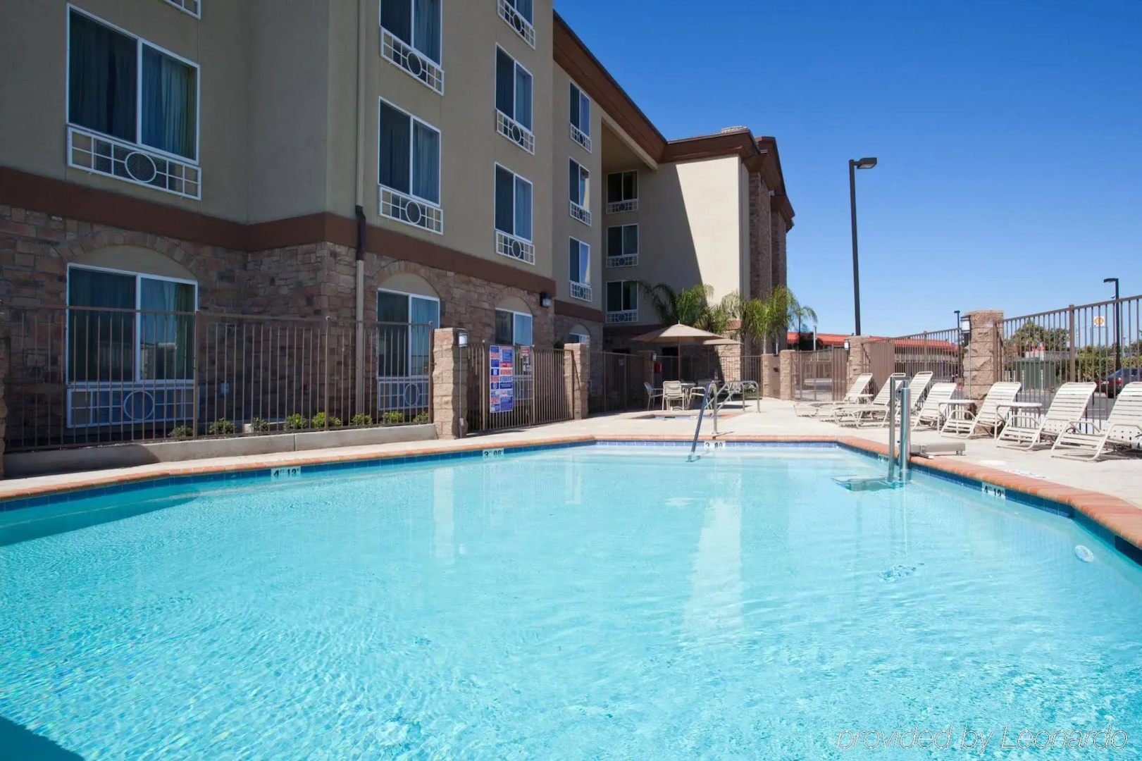 Holiday Inn Express Hotel & Suites Fresno South by IHG