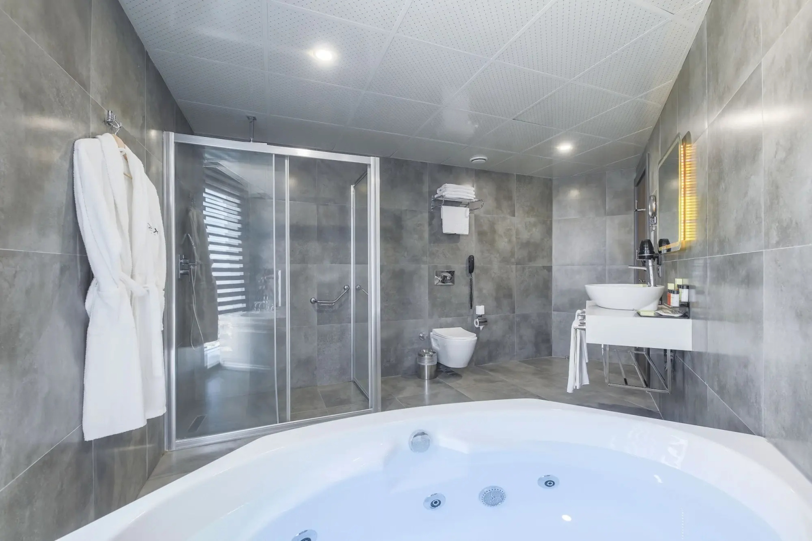 Noax Hotel