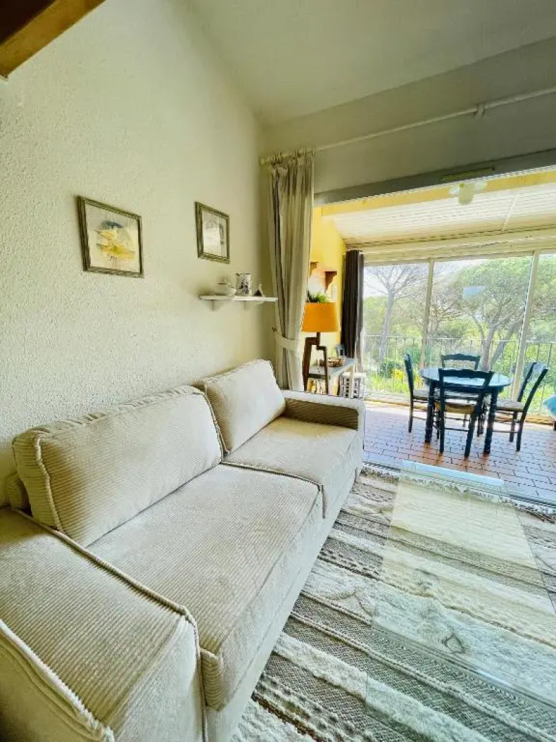 Bel appartement avec mezzanine, vue mer et piscine