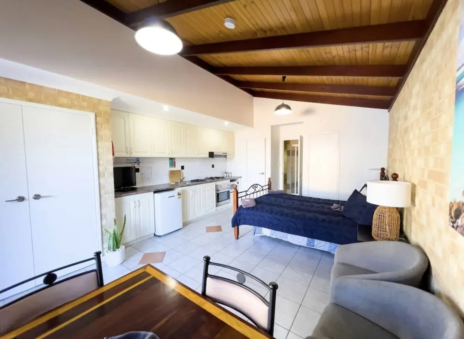 Esperance Foreshore Apartments