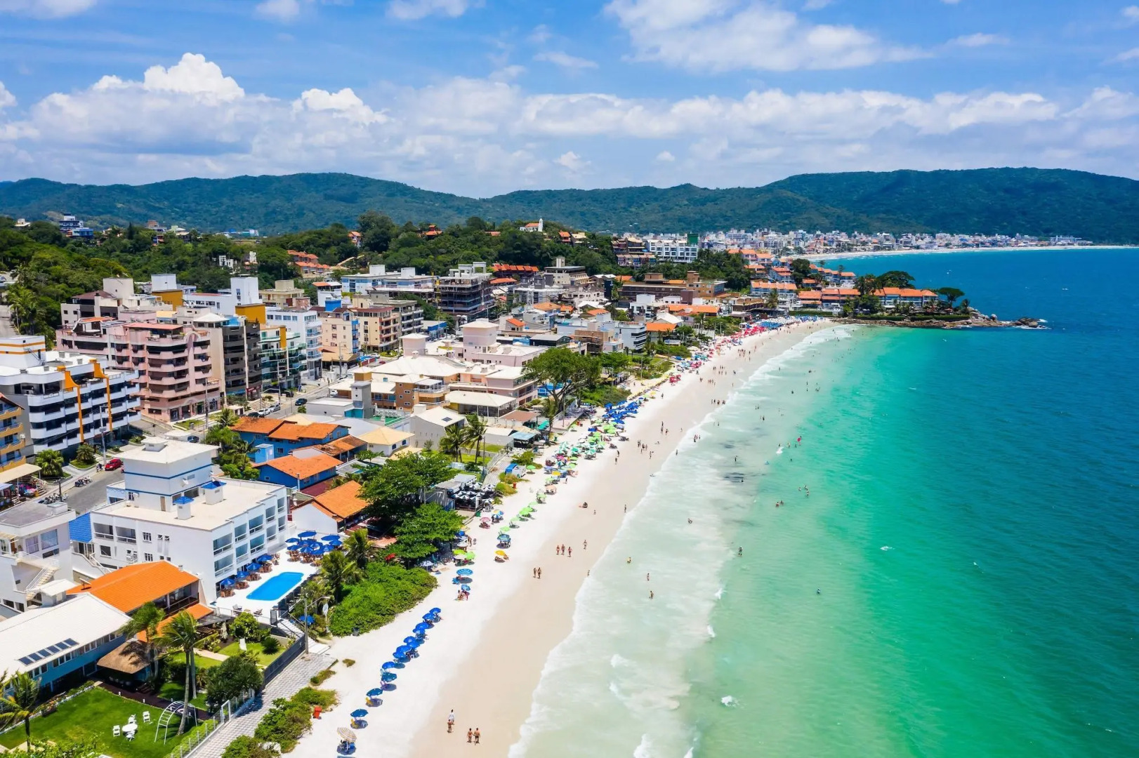 Bombinhas Blue Suítes