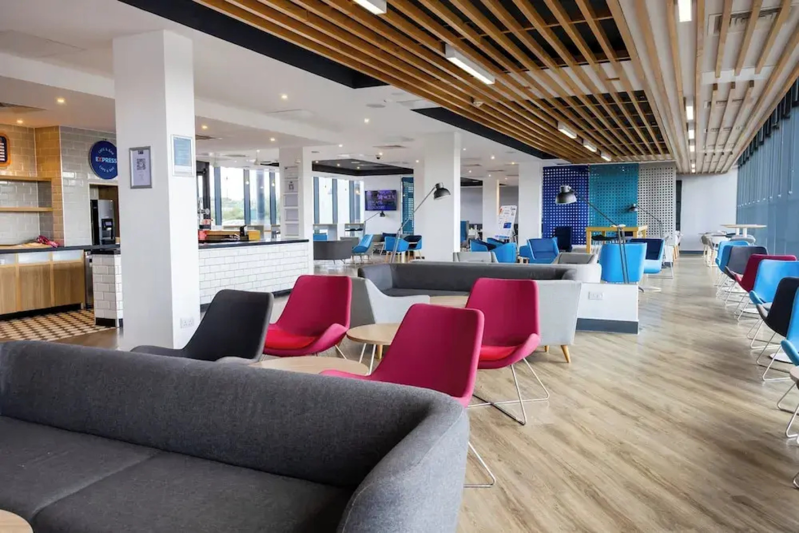 Holiday Inn Express Manchester - TRAFFORDCITY