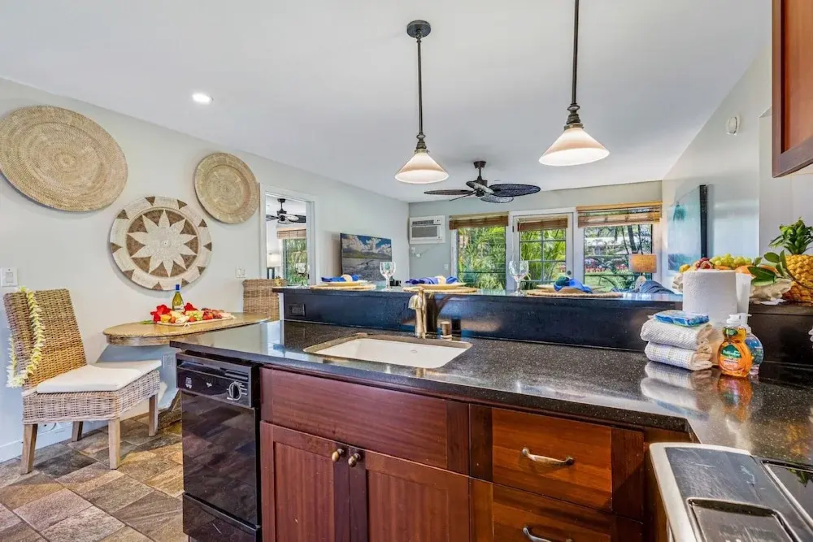 Aina Nalu C107 2 Bedroom Condo by Redawning