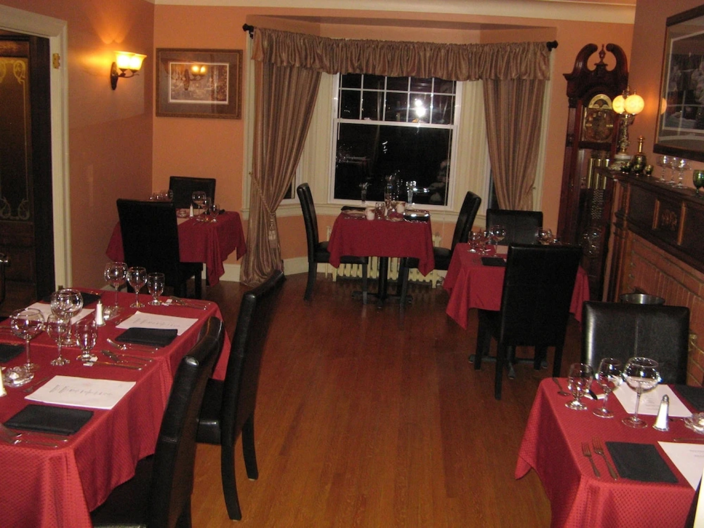 Baccalieu Trail Bed and Breakfast Fine Dining Restaurant