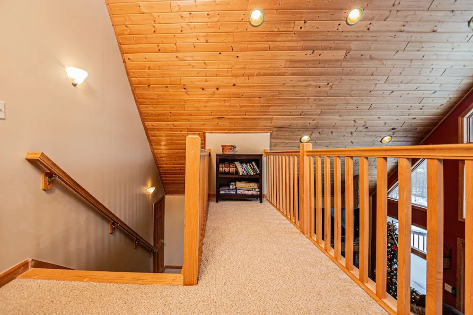 Rocky Adventures Five Bedroom Holiday Home