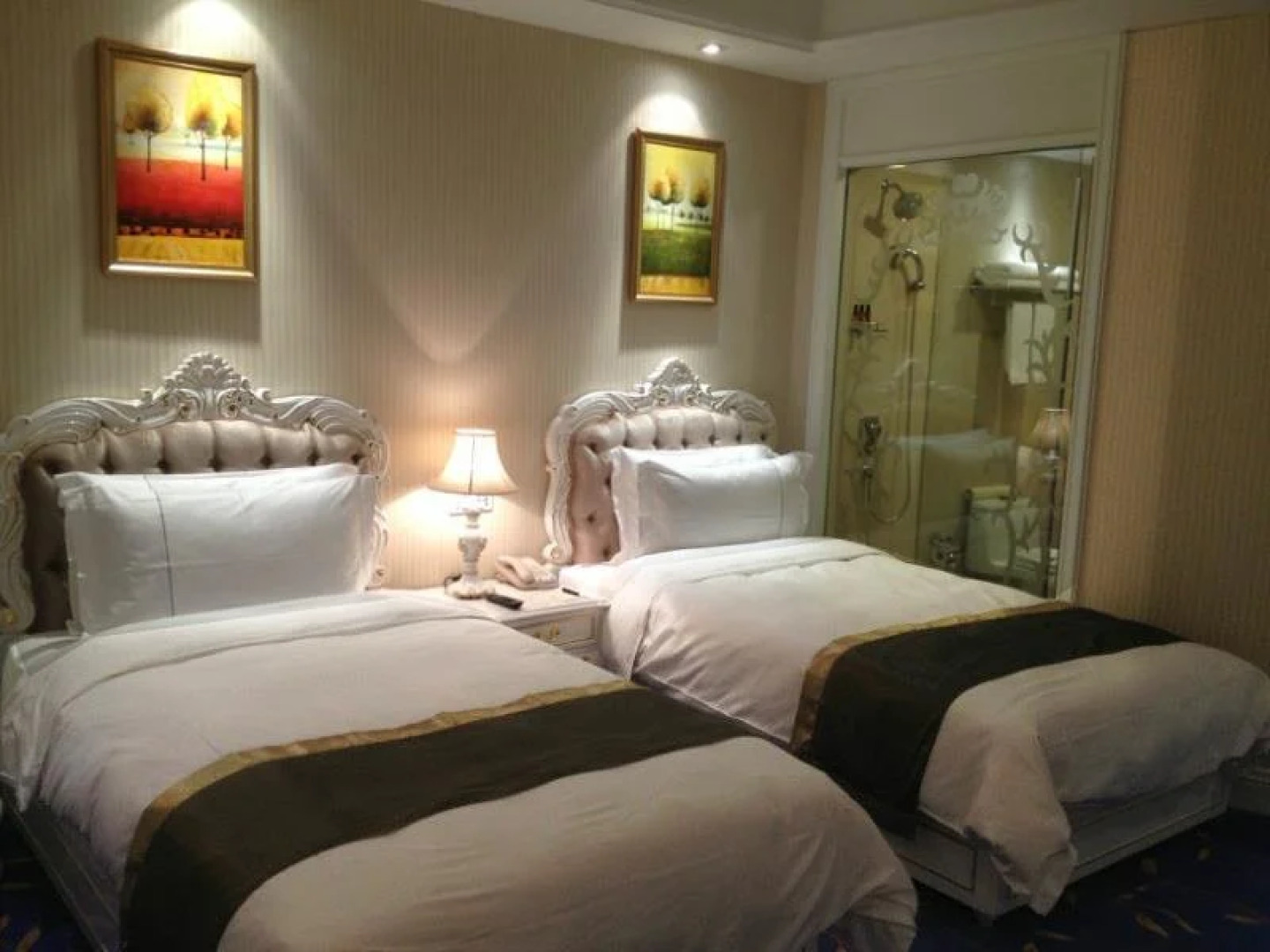 Luoding International Hotel