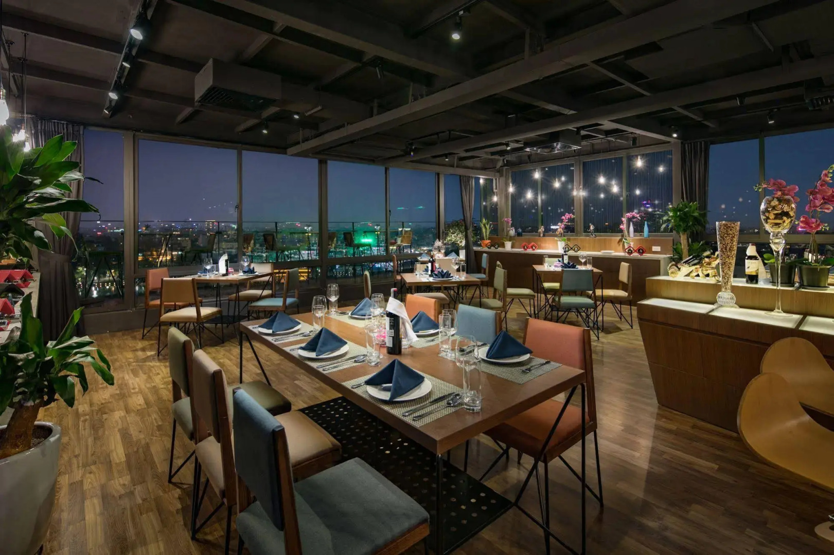 Authentic Hanoi Boutique Hotel