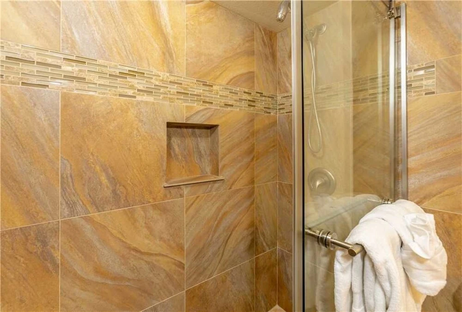 Kamaole Sands 07-206 - 1 Br Condo