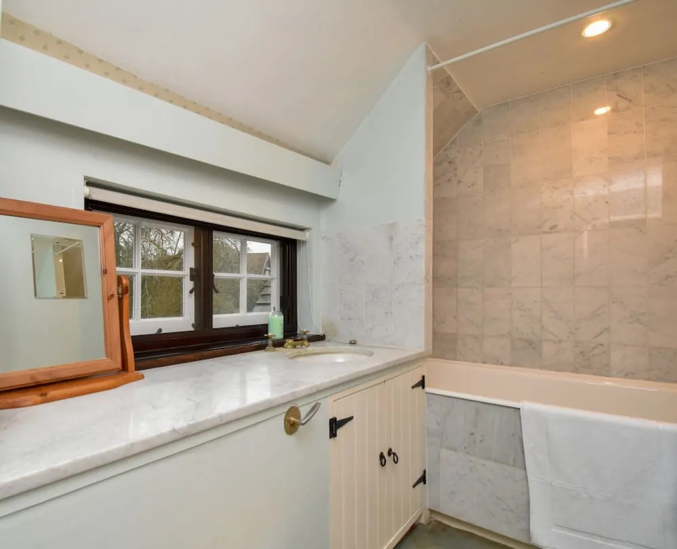 17th Century Cottage