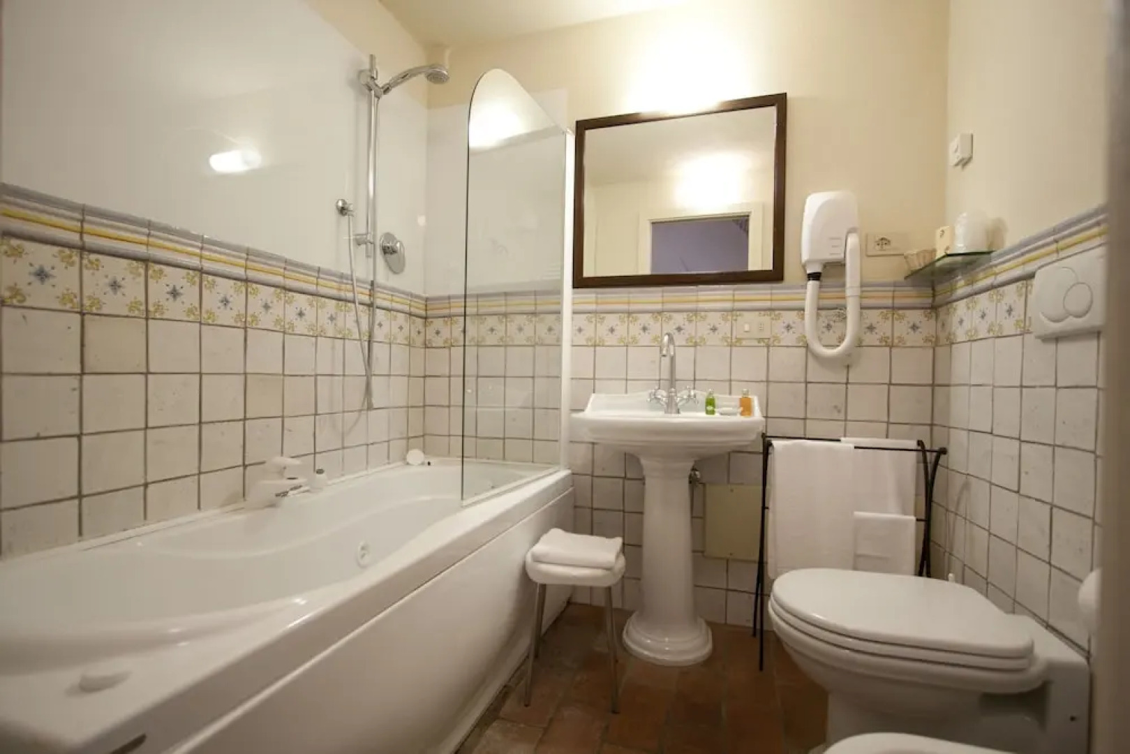 Torre Santa Flora Hotel Relais