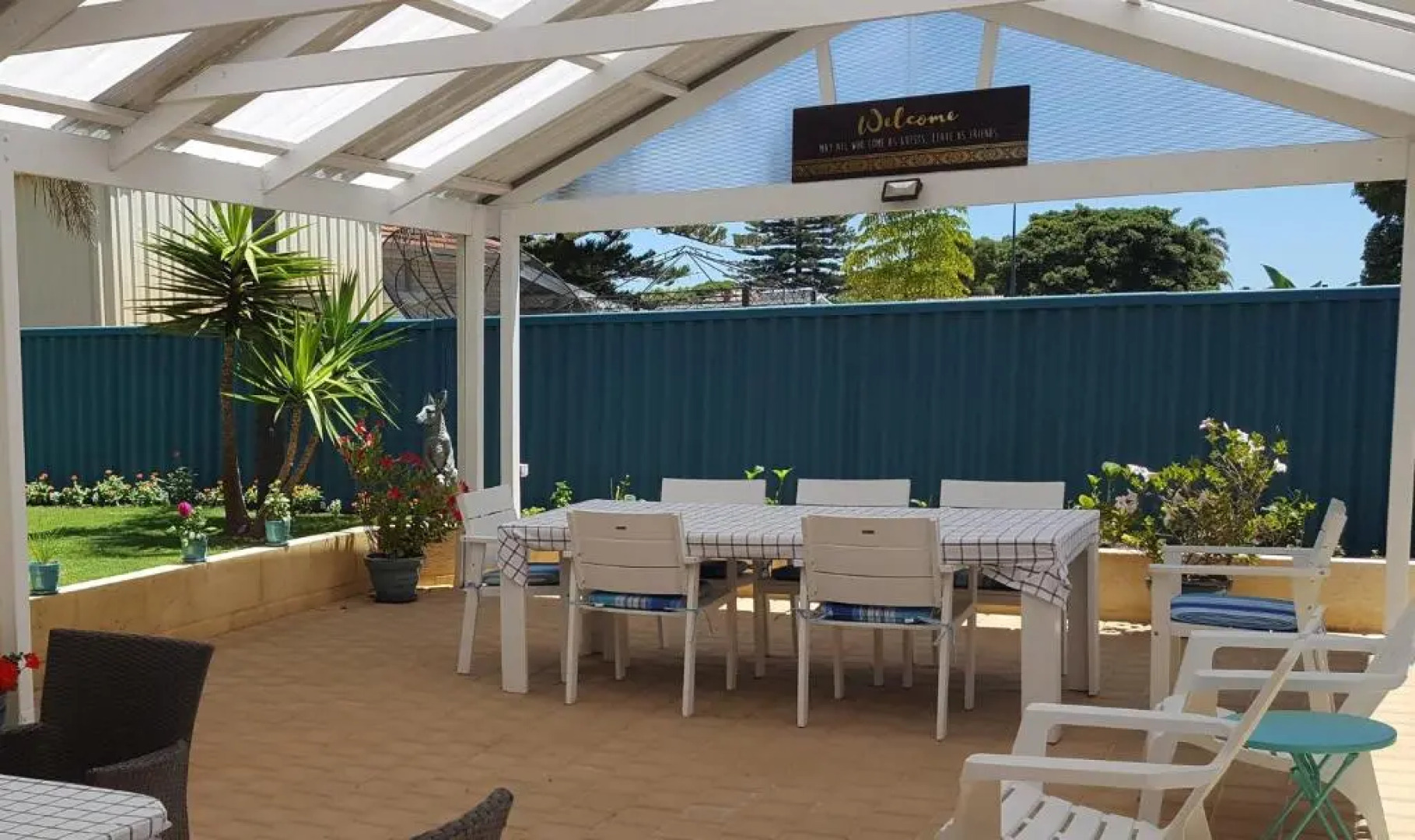 Palm Beach Guest House