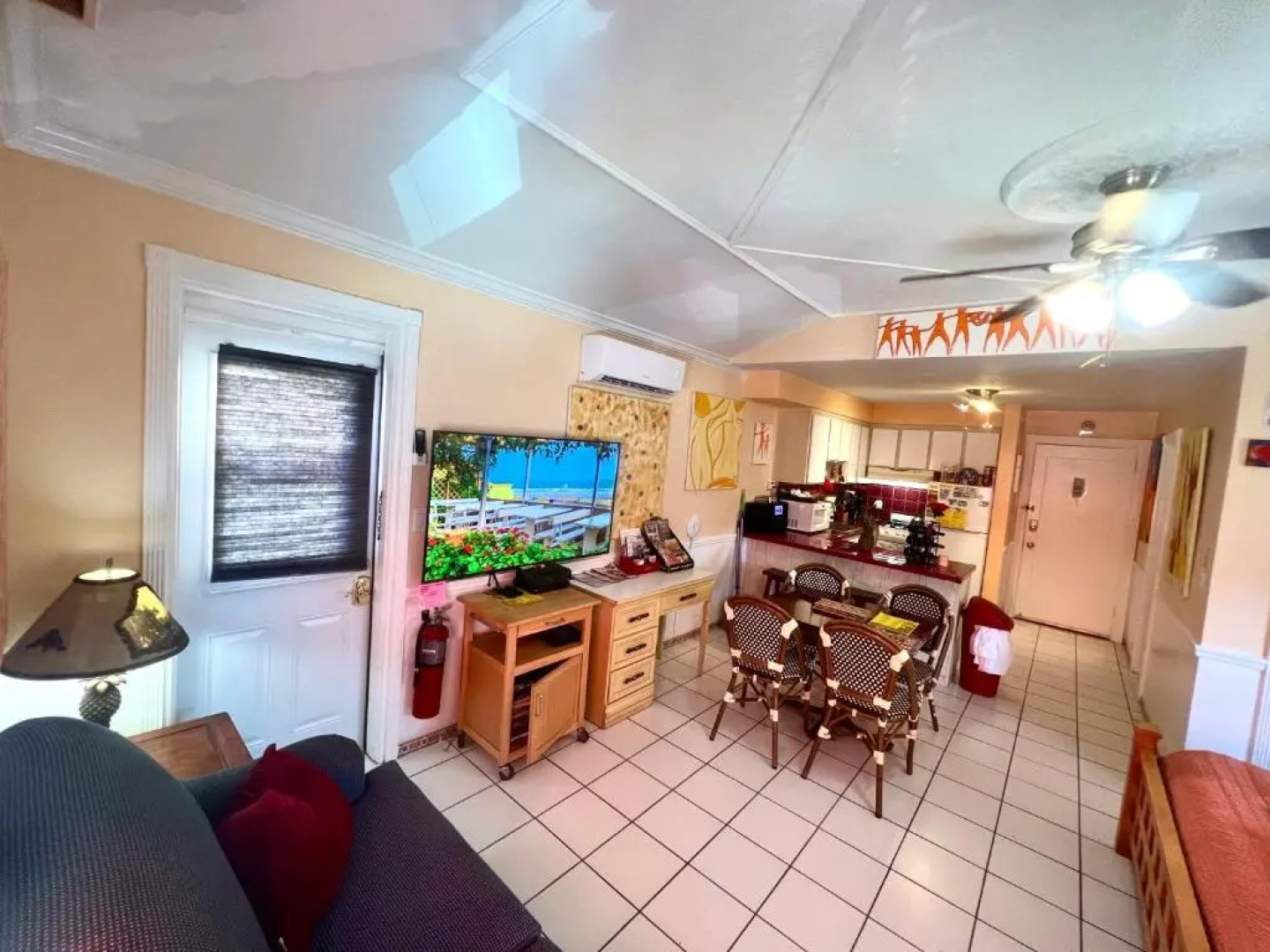 Villa Sinclair Beach Suites and Spa