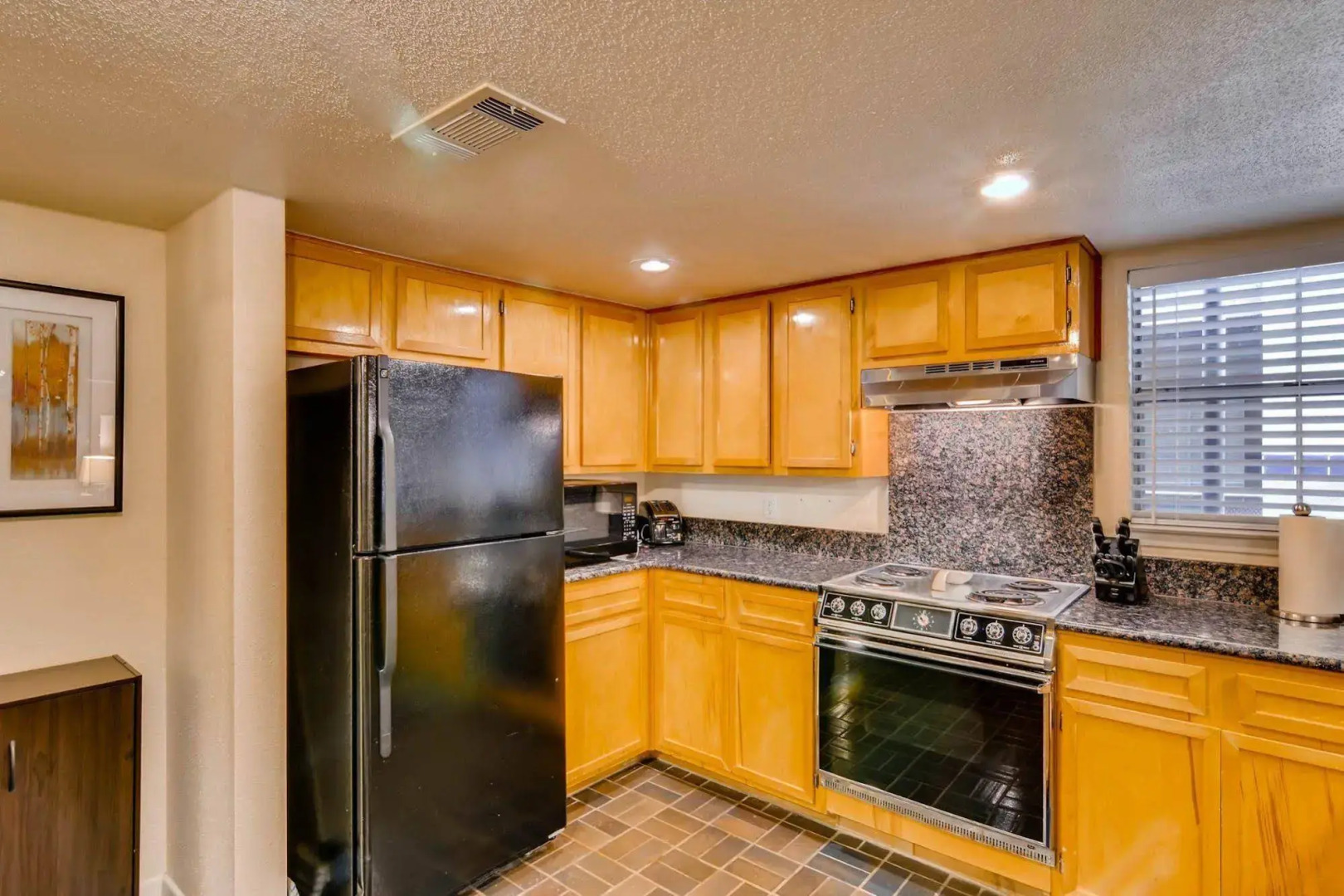 Residences at The Railyards - Downtown Austin