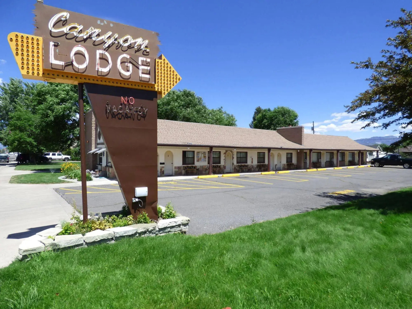 Canyon Lodge Motel