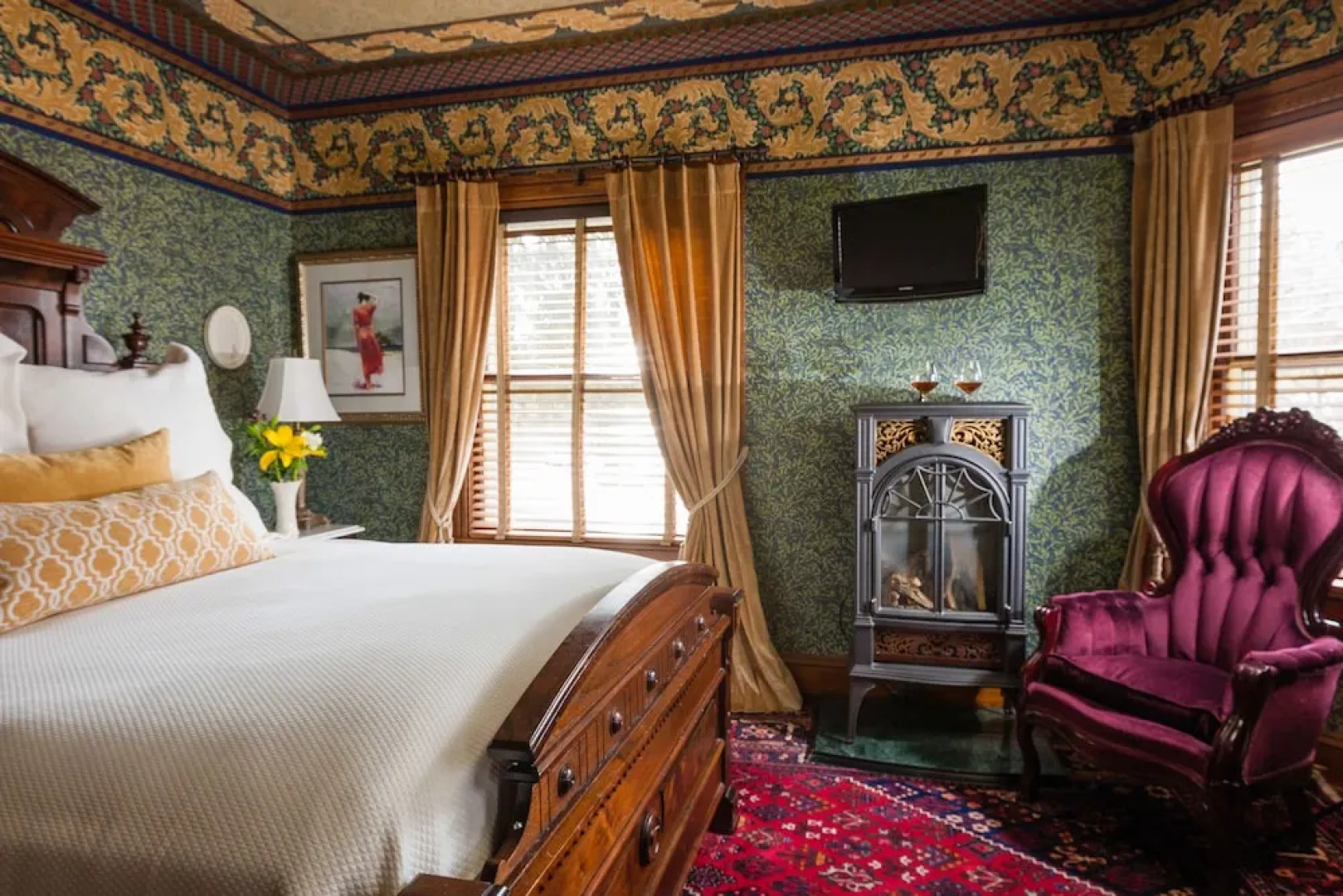 The Village Inn of Woodstock