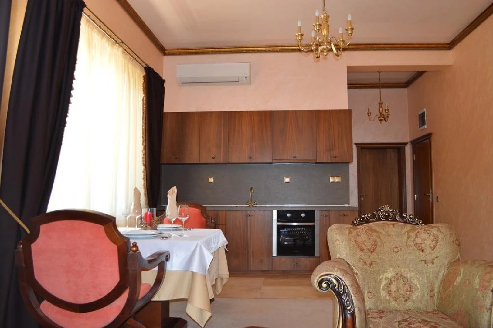 Alchemist Residence Von Goldenburg