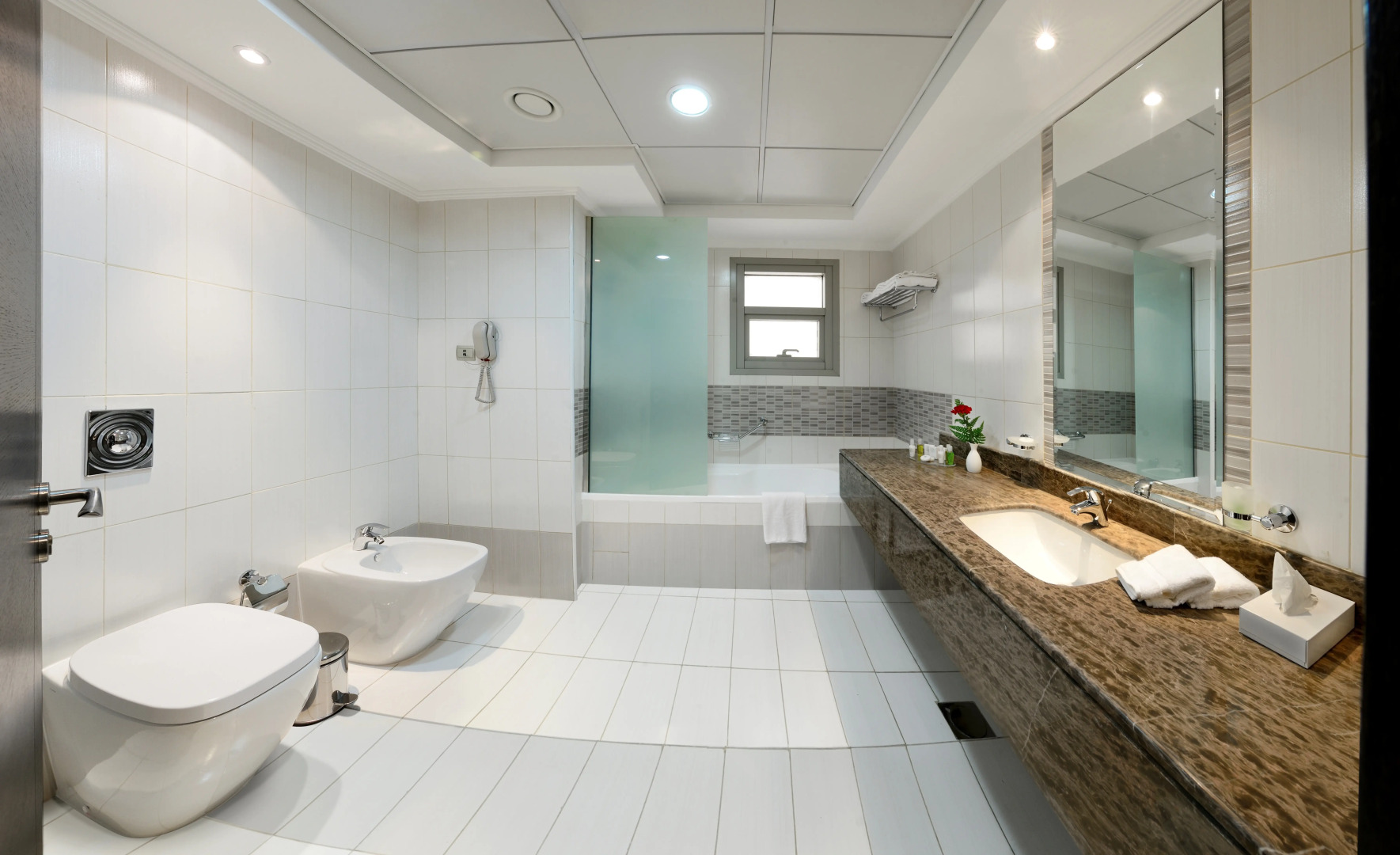 Al Majaz Premiere Hotel Apartment