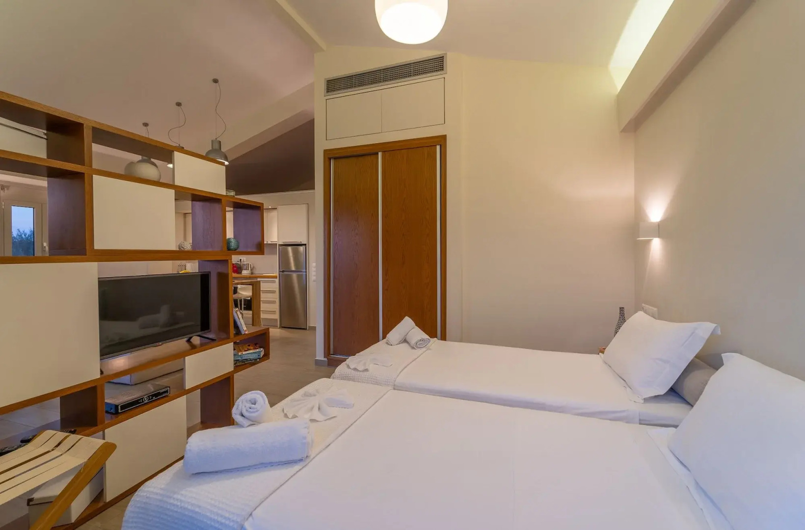 Abelia Luxurious Villas