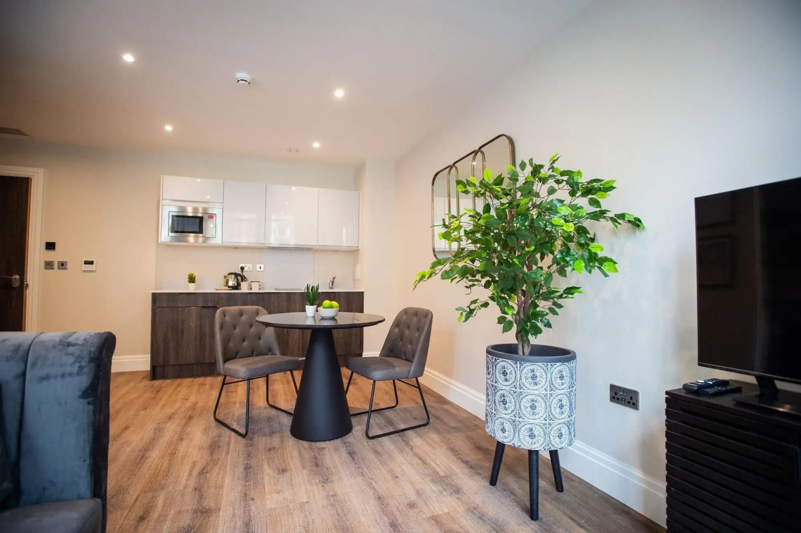 The Gresham Aparthotel