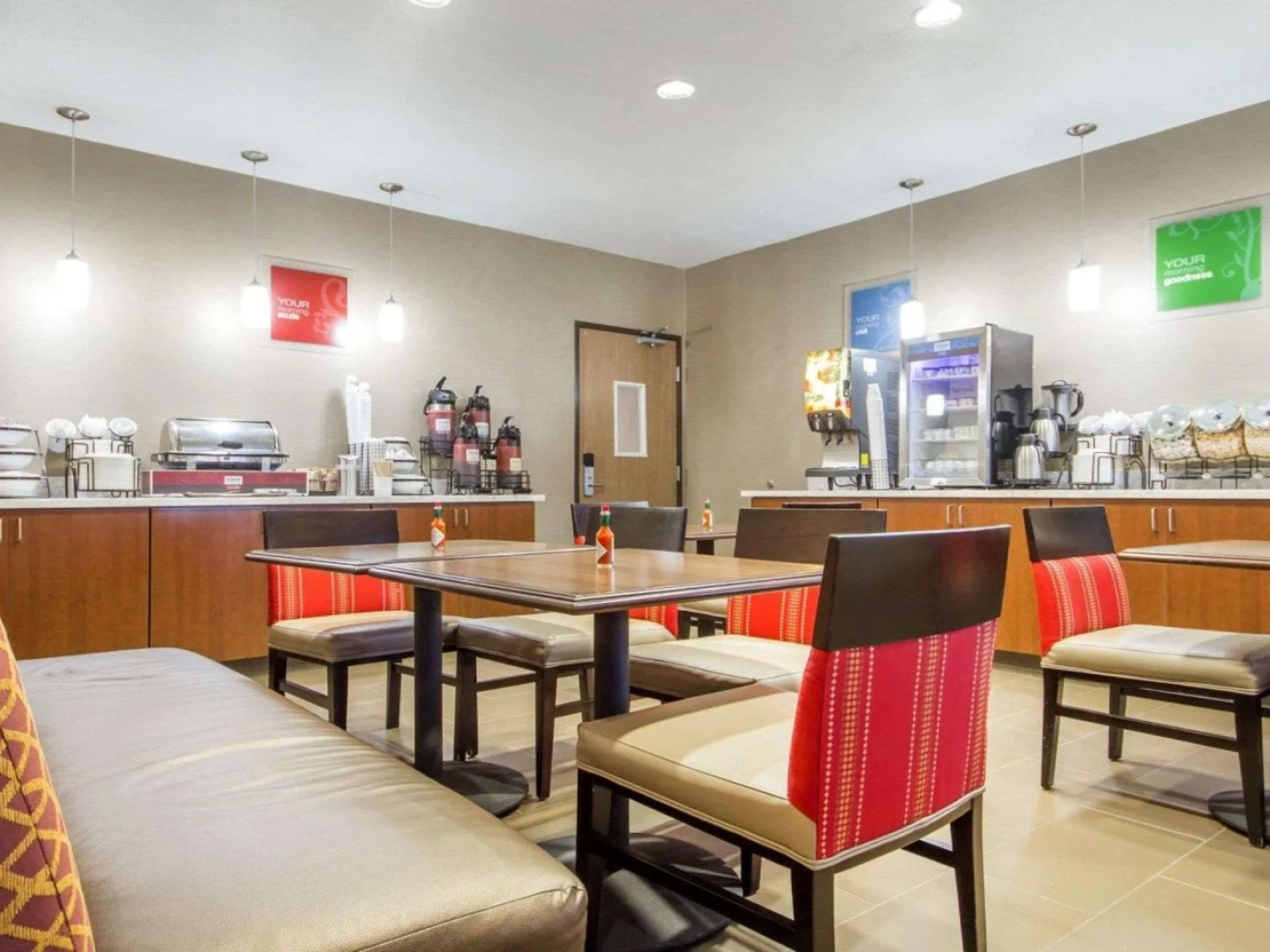 The Atrium Hotel