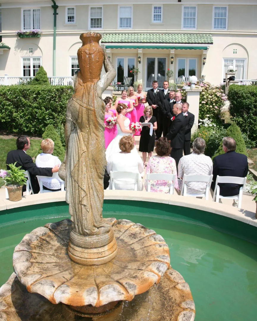 The Belvedere Inn & Restaurant