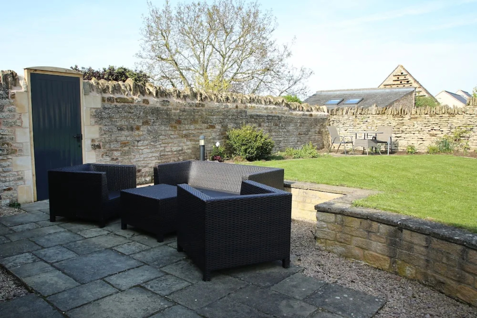 Remarkable 3-bed House in Easton-on-the-hill