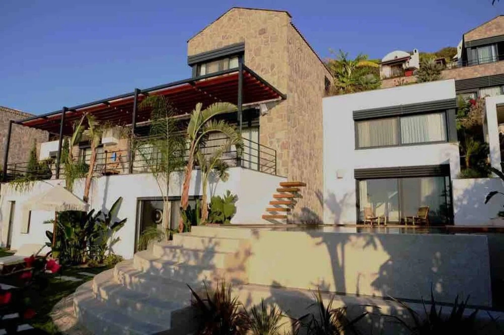 Yalikavaks Finest Mansion