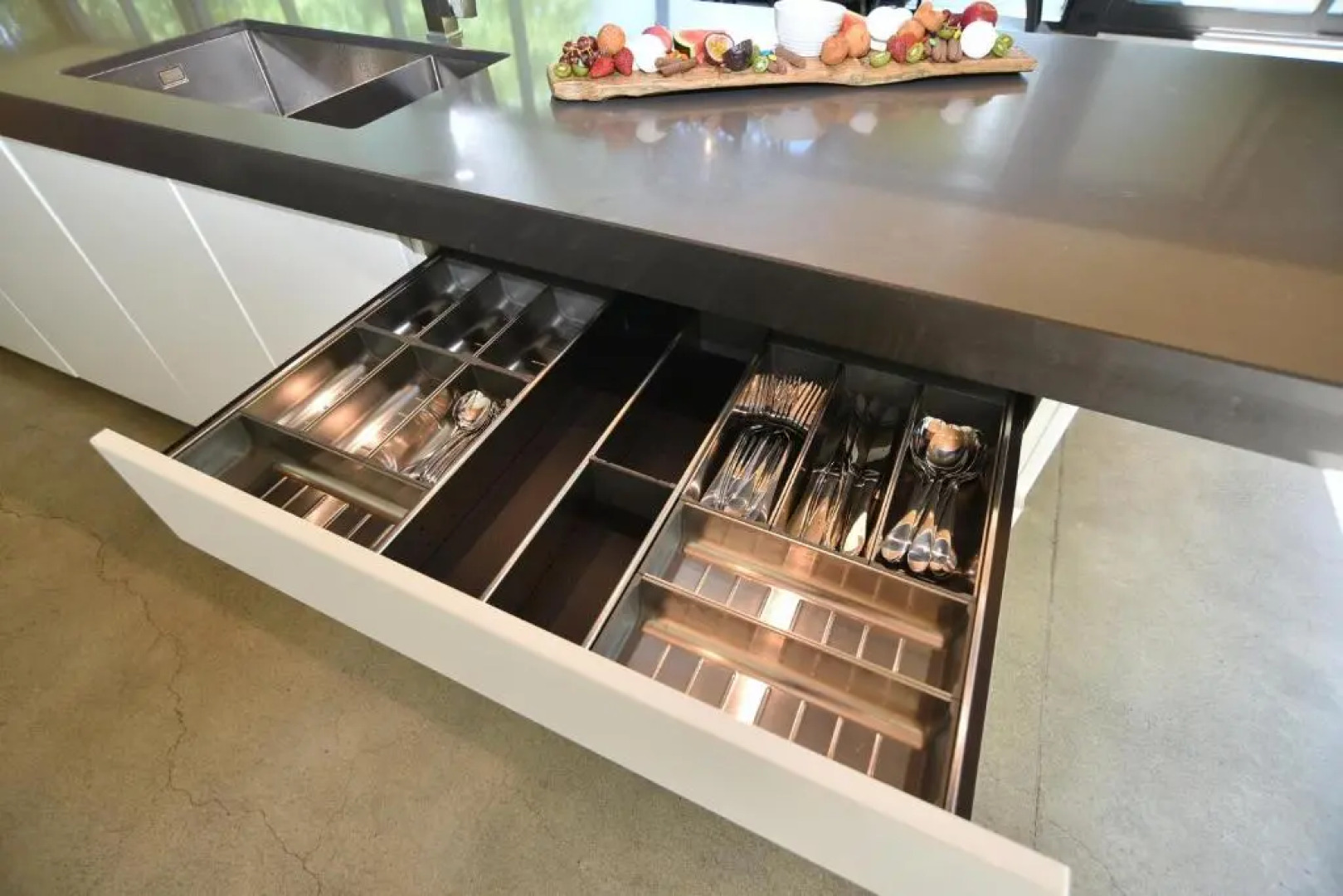 Bridle Path Retreat - Modern Private Luxury