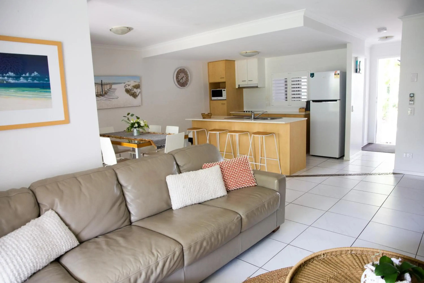 Tropical Getaway in 2 Bedroom Unit in 4 star Resort