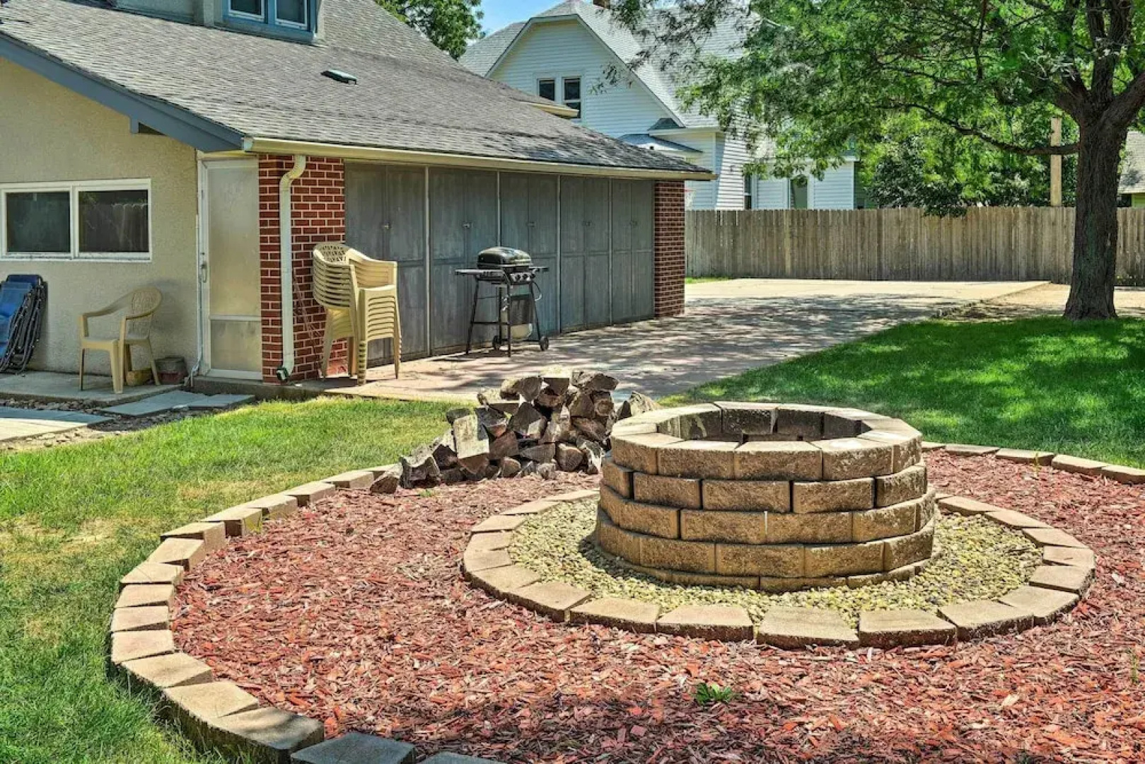 Pet-friendly Ogallala Home ~ 7 Mi to Lakefront!