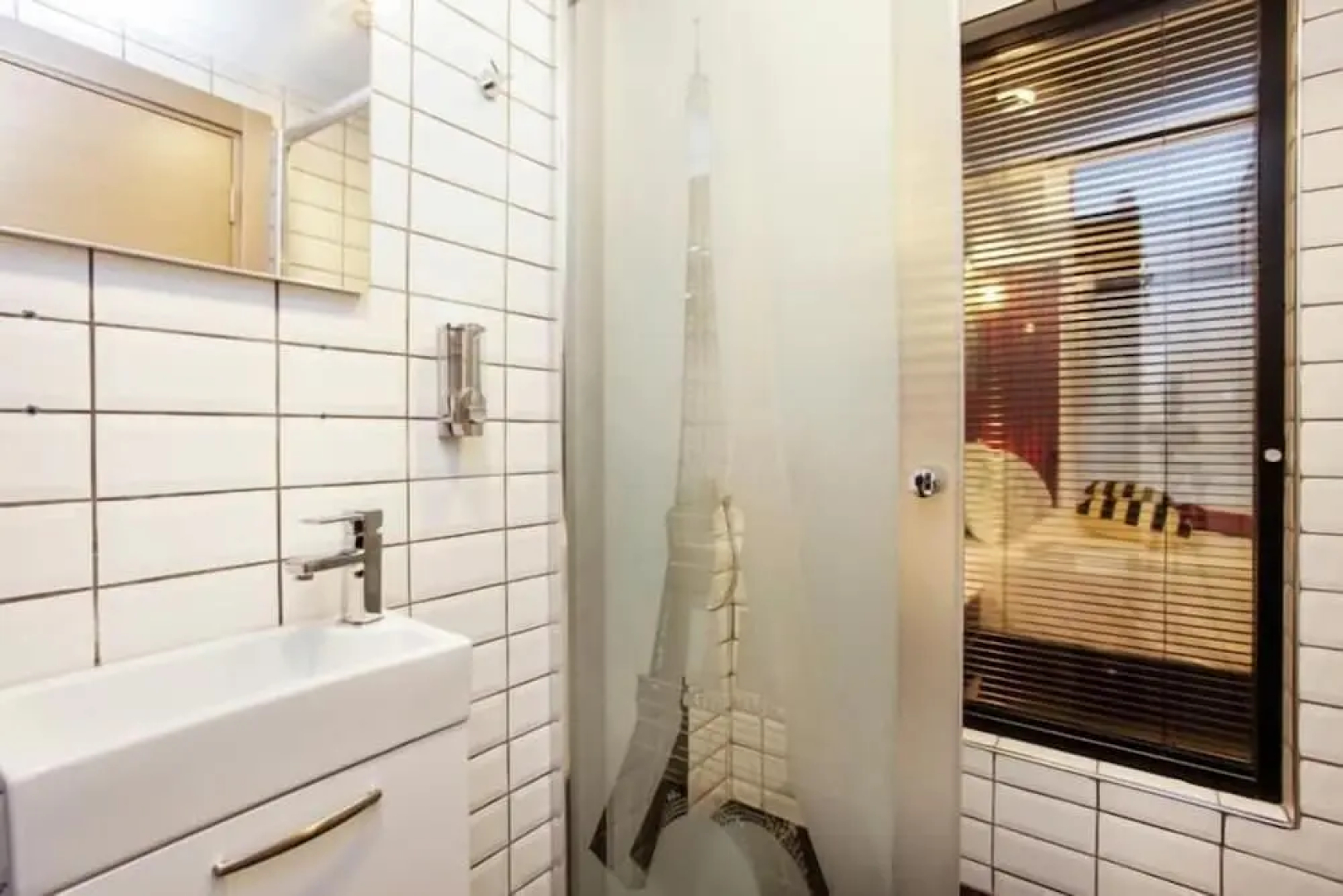 Taksim Doorway Suites