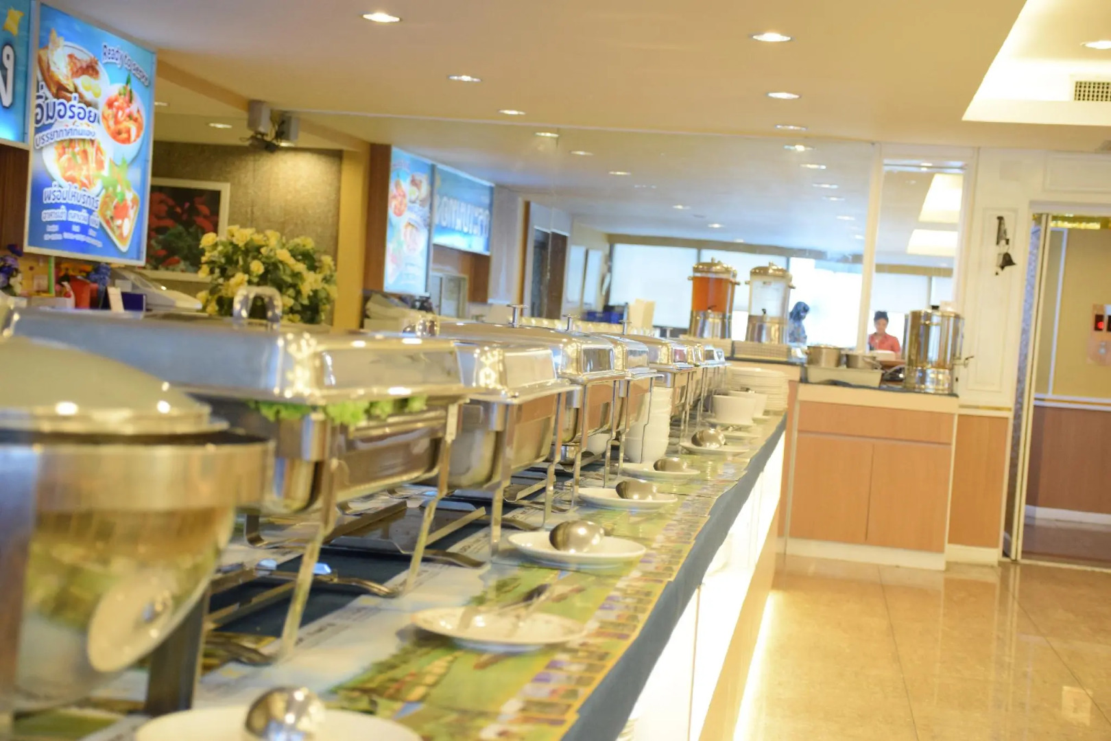 Bay Hotel Srinakarin