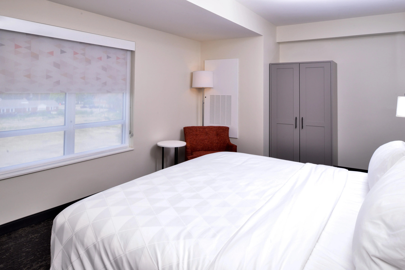 Holiday Inn Hotel & Suites Farmington Hills - Detroit NW by IHG