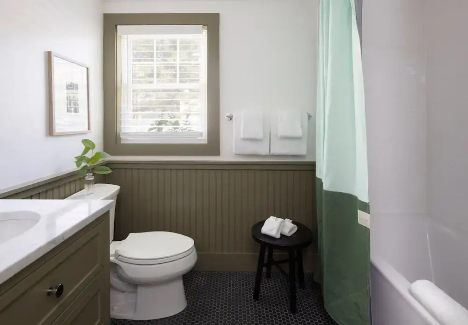 The Lodge at the Cove