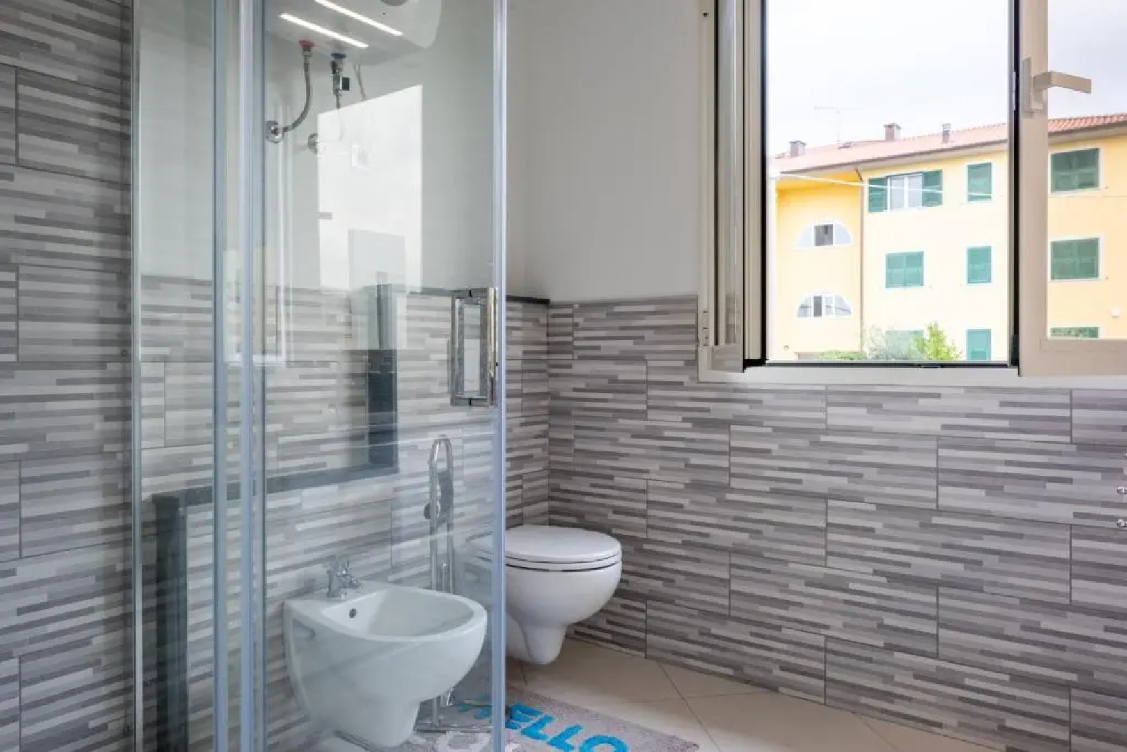 Santo Stefano di Magra Modern Apartments