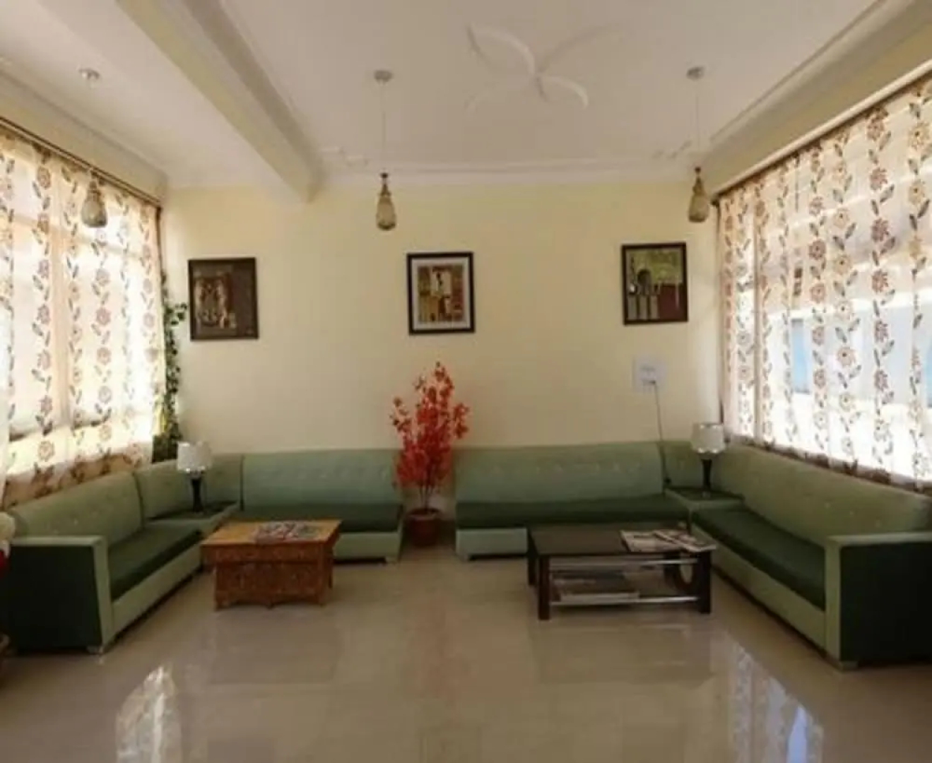 Hotel Ladakh Inn