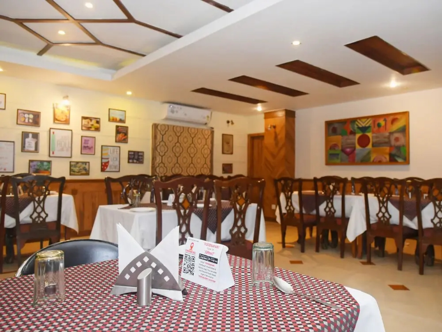 OYO 29301 Hotel Jora Palace