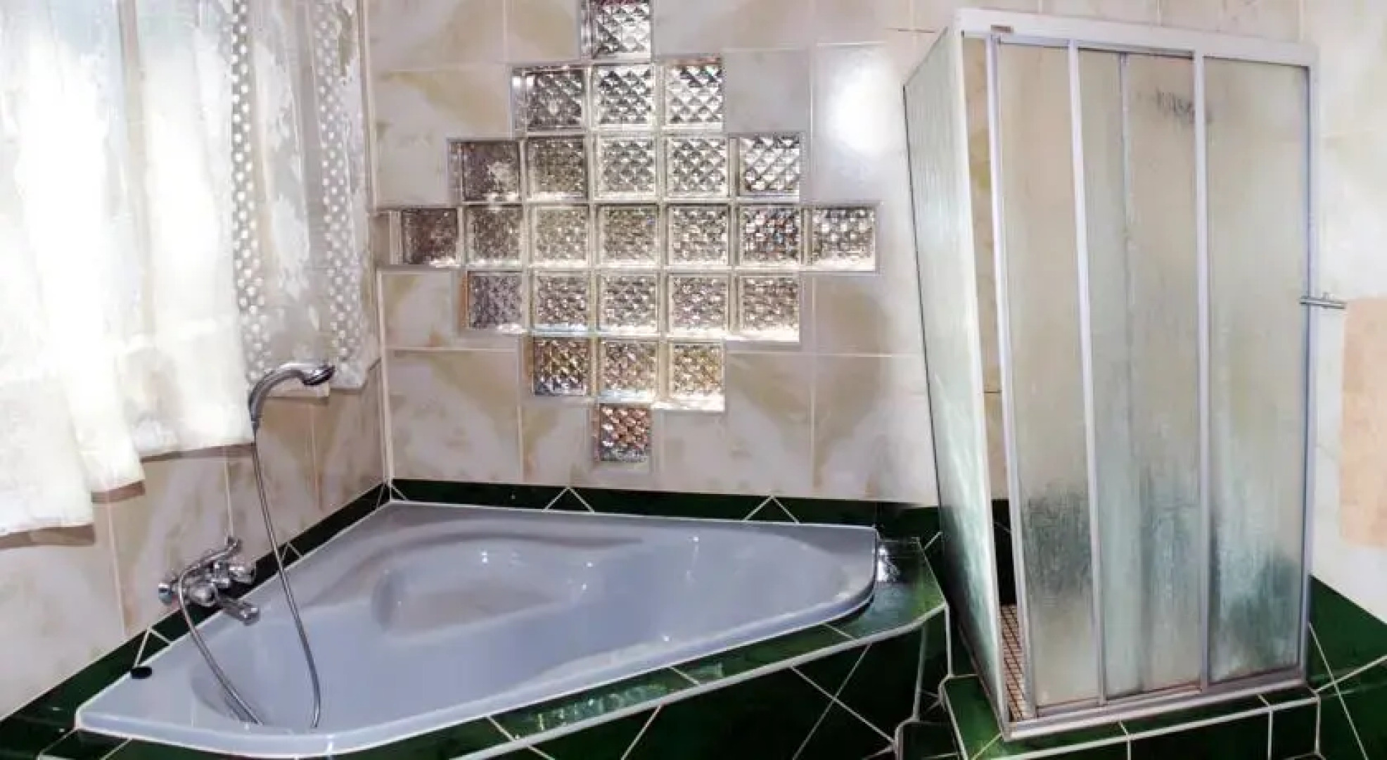 Africa Bed And Breakfast