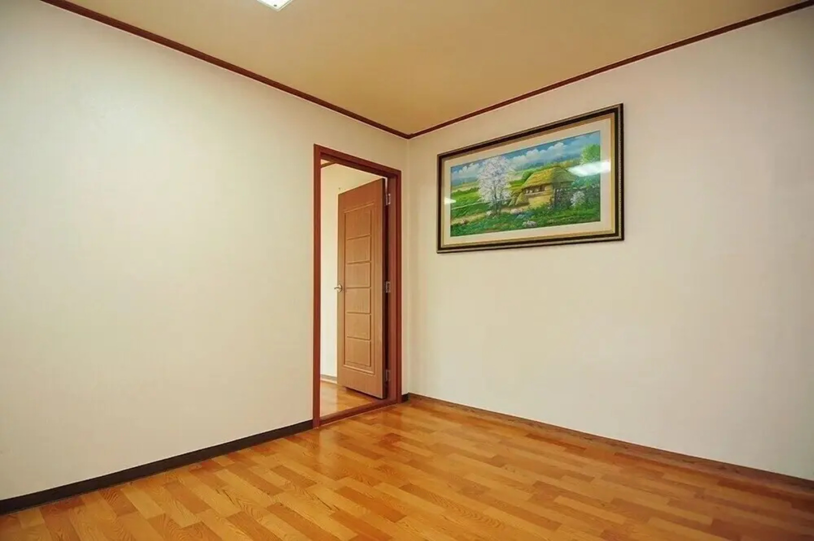 Songnisan Mountain White