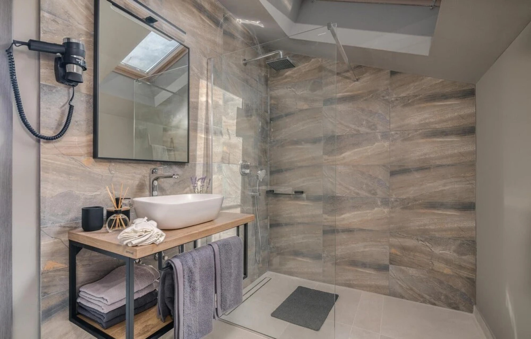 Nice Home in Klimno With Wifi and 3 Bedrooms