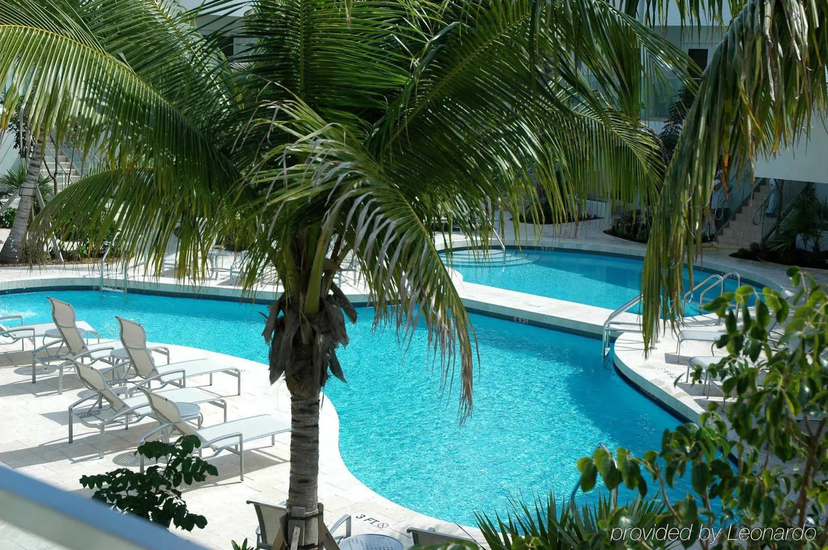 Santa Maria Suites
