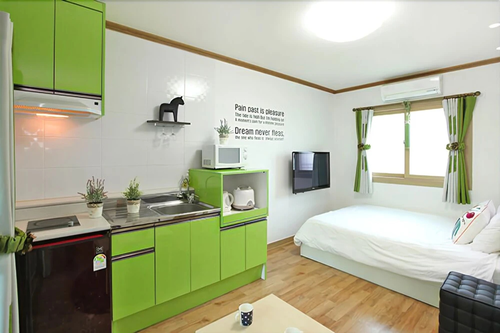 Tongyeong Songni Mt. Nature Pension