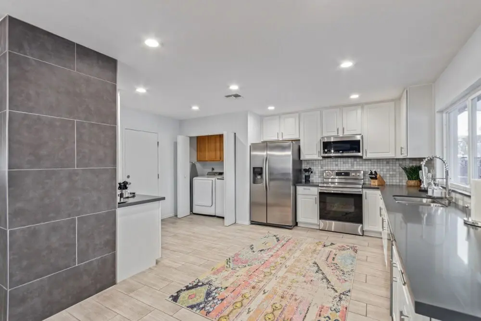 El Parque Tempe 4 Bedroom Home by RedAwning