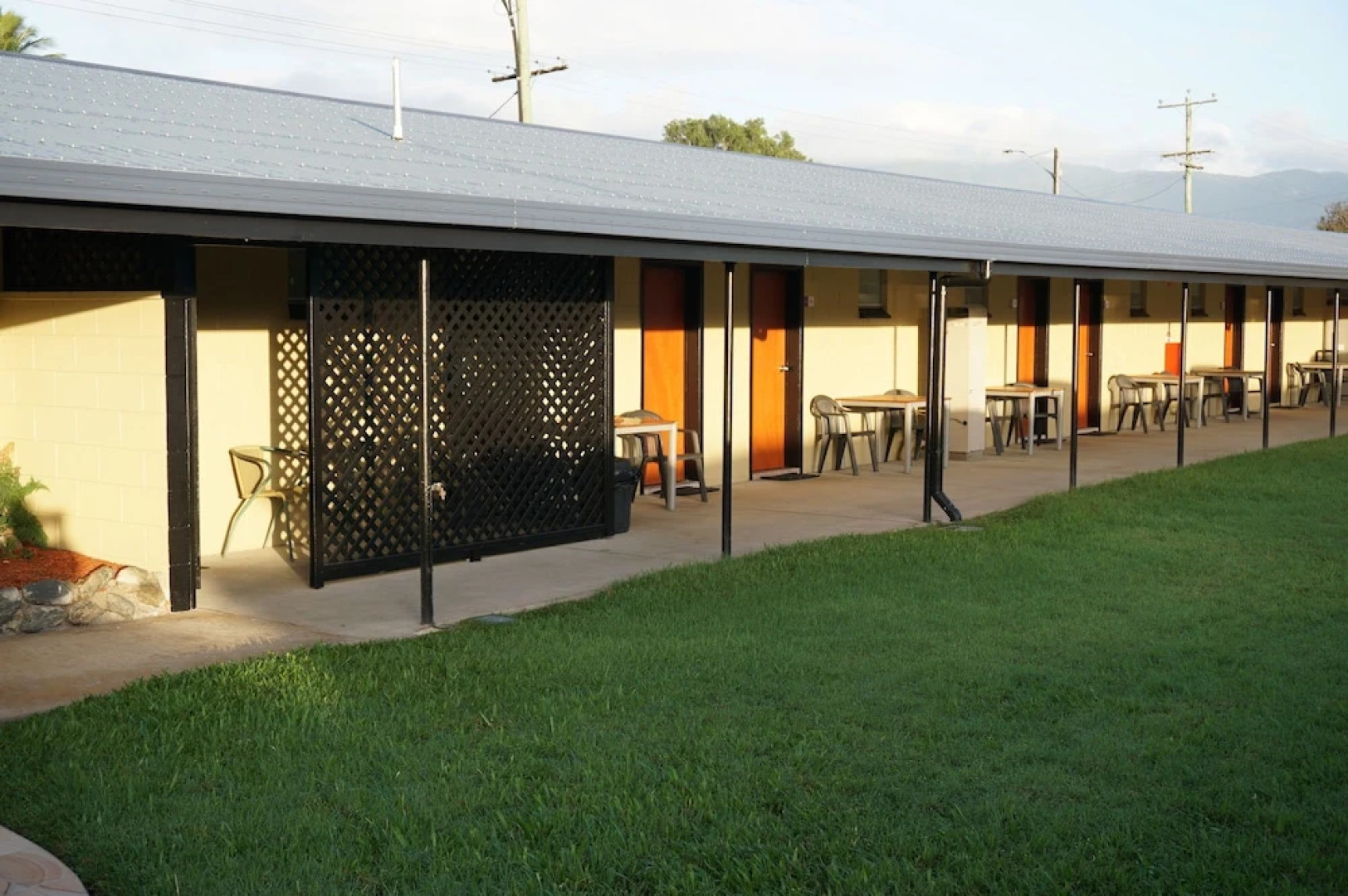 YAL Cairns - A Motel that makes a difference