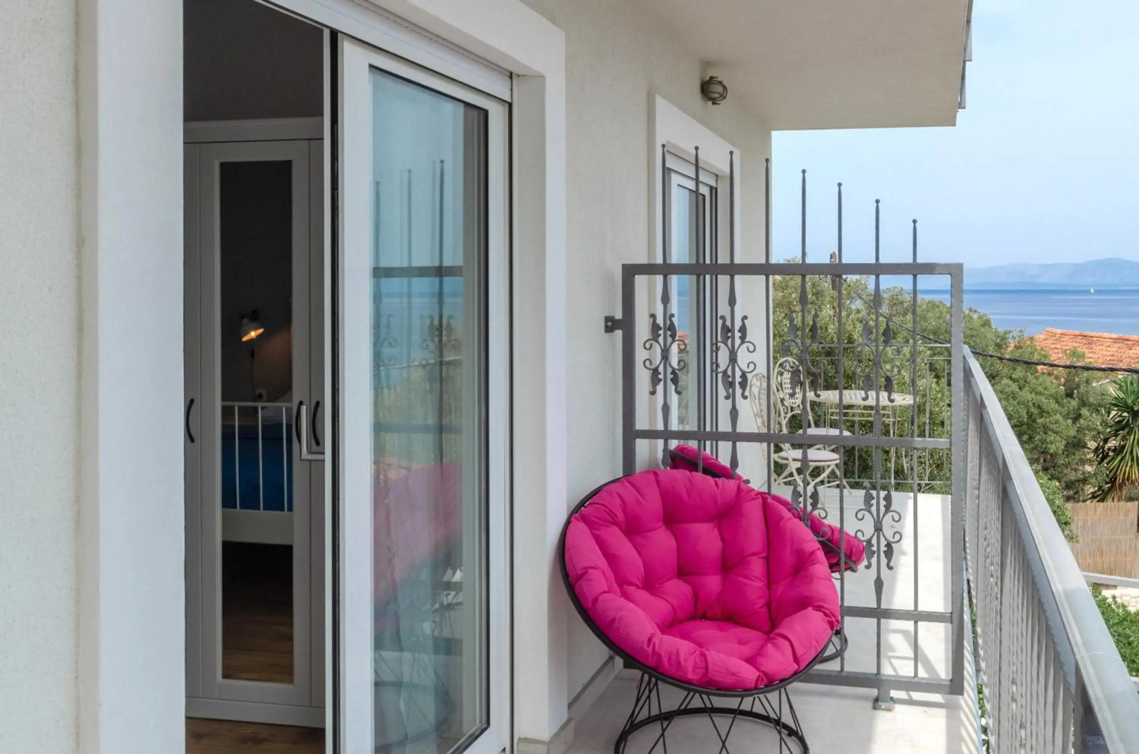 Summer House Bougainvillea by Dubrovnik Colors