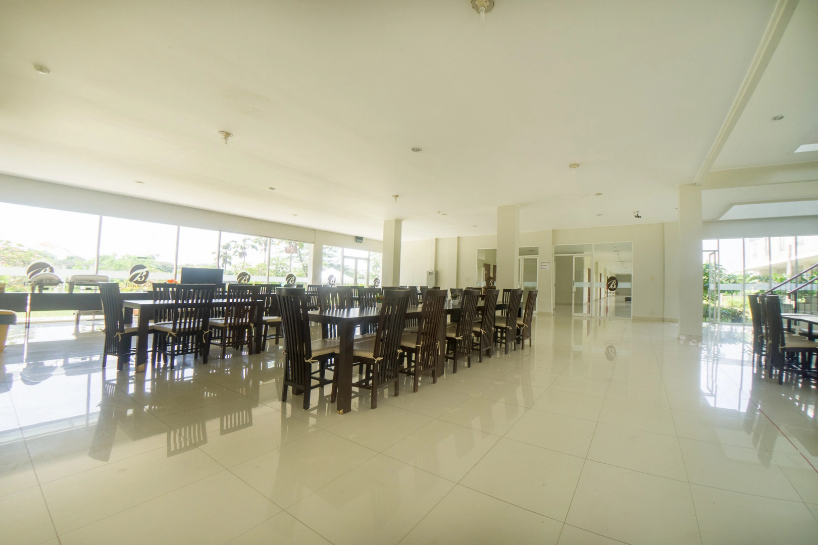 RedDoorz Premium @ Raya Bojonegoro