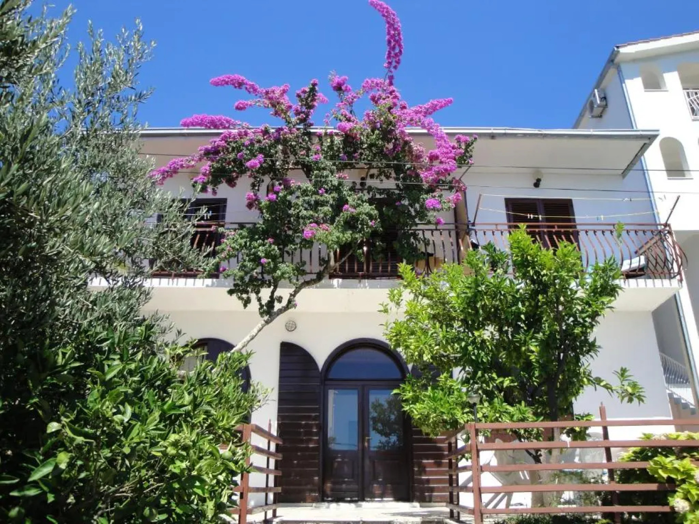 Apartment Hortenzija