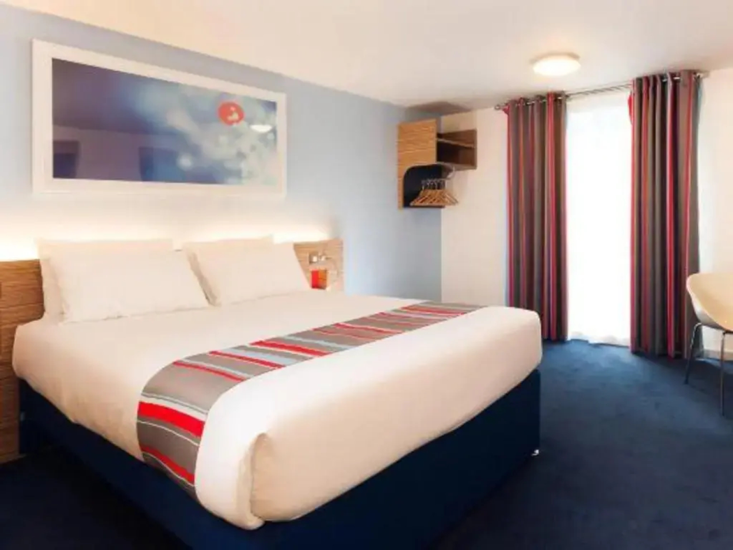 Travelodge Dundee Strathmore Avenue