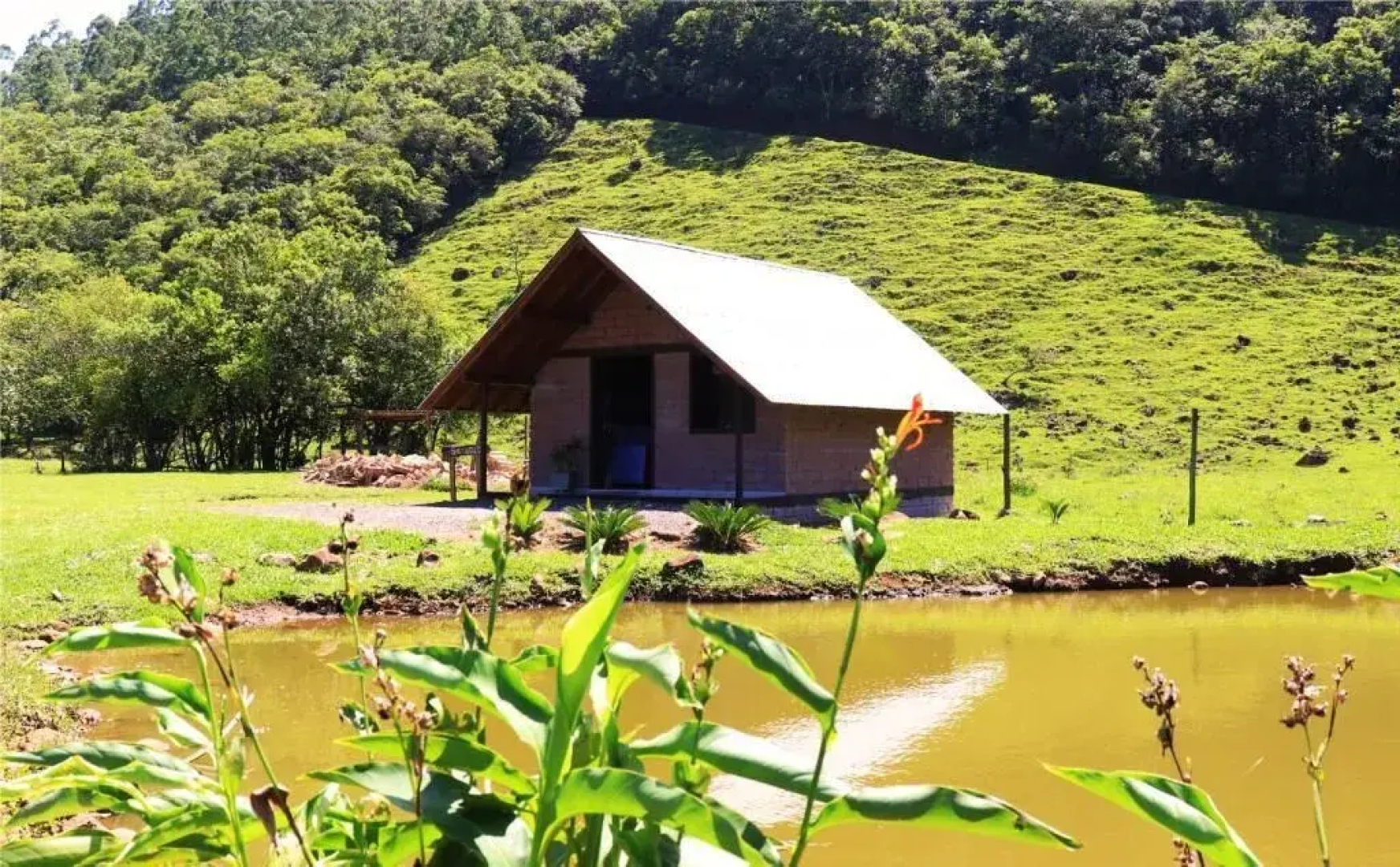 Pousada Chalés Vale do Rio do Boi
